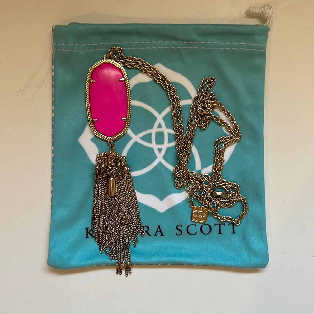 Kendra Scott Necklace